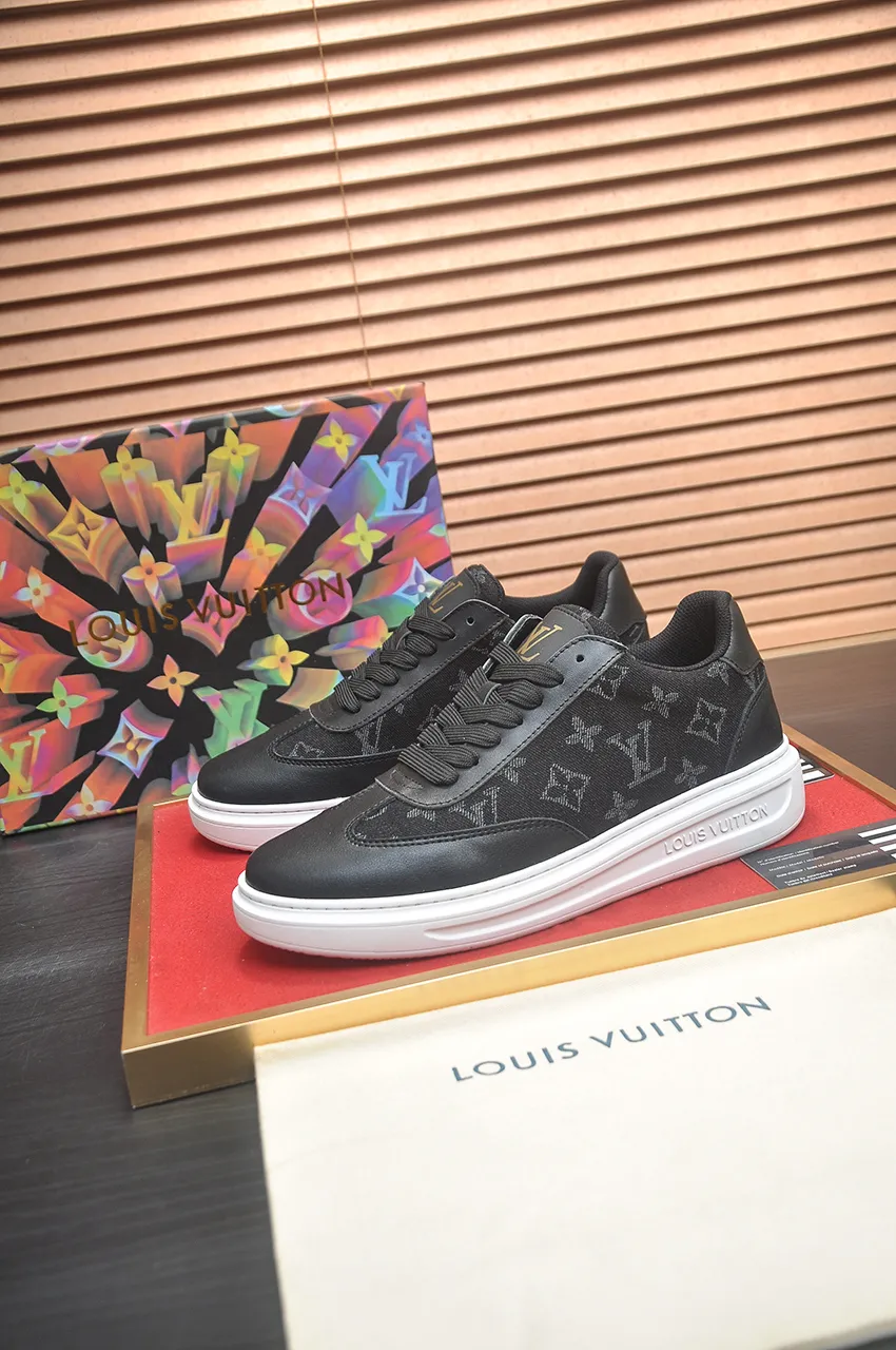 Men's shoes 💰540💶[LOUIS VUITTON] Original order price (water-dyed cowhide lining) new model 🍀LV Louis Vuitton * - top version of LV classic trendy shoes! Made of imported original cowhide, water-dyed cowhide lining, and original wear-resistant rubber outsole! High quality products! Code number 38-45 (45 is custom-made and cannot be returned or exchanged)